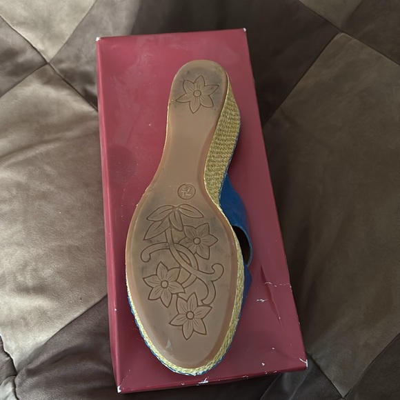 Merona casual blue sandal - Picture 3 of 7